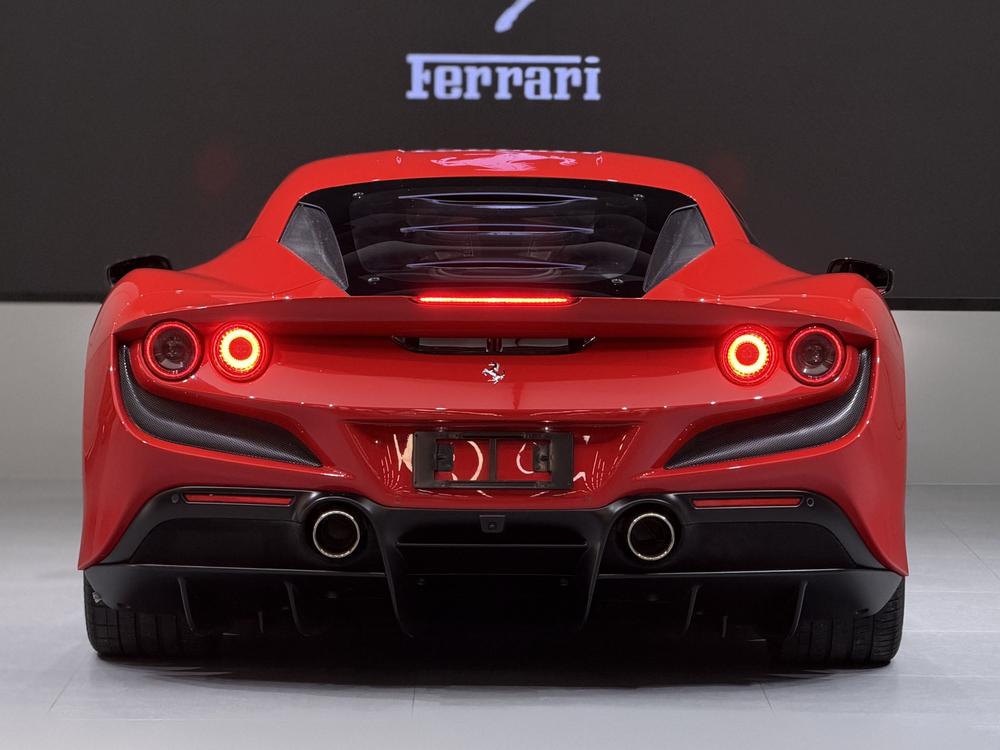 Ferrari Ferrari F8