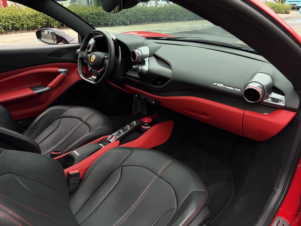 Ferrari Ferrari F8