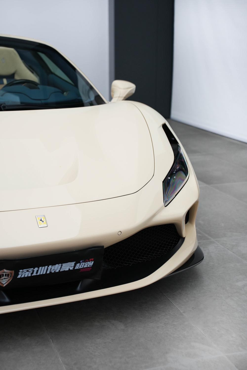 Ferrari Ferrari F8