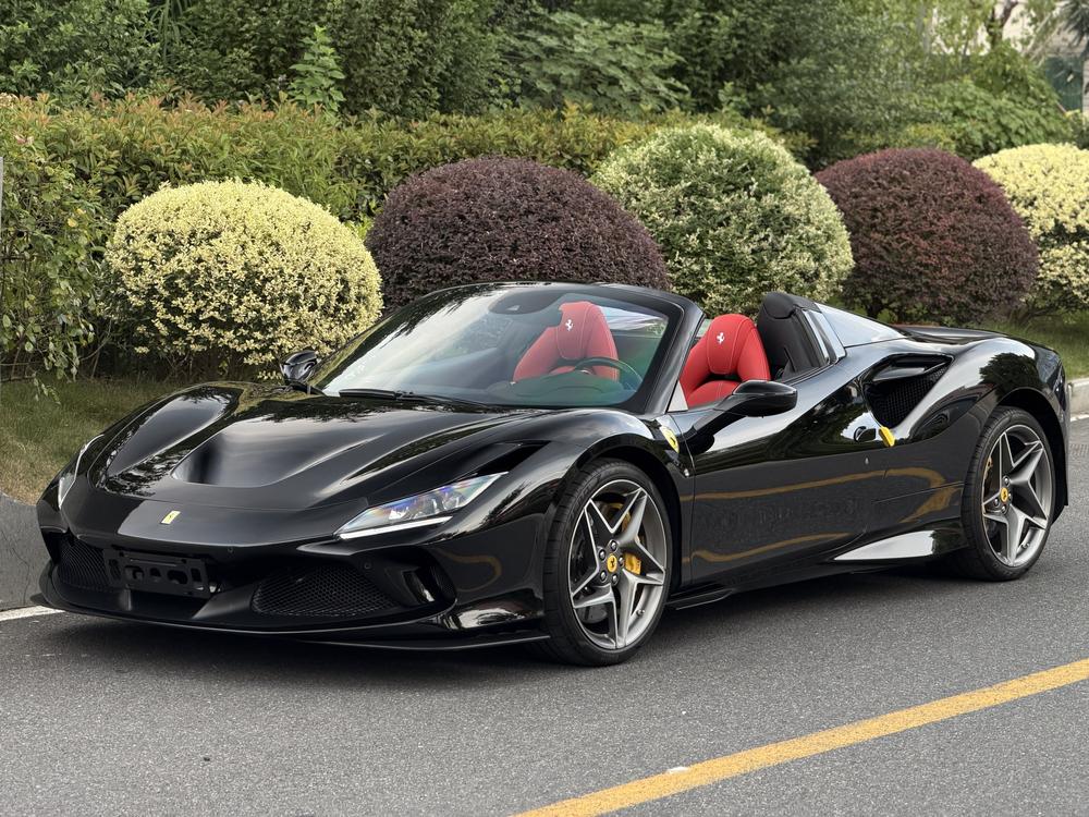 Ferrari Ferrari F8
