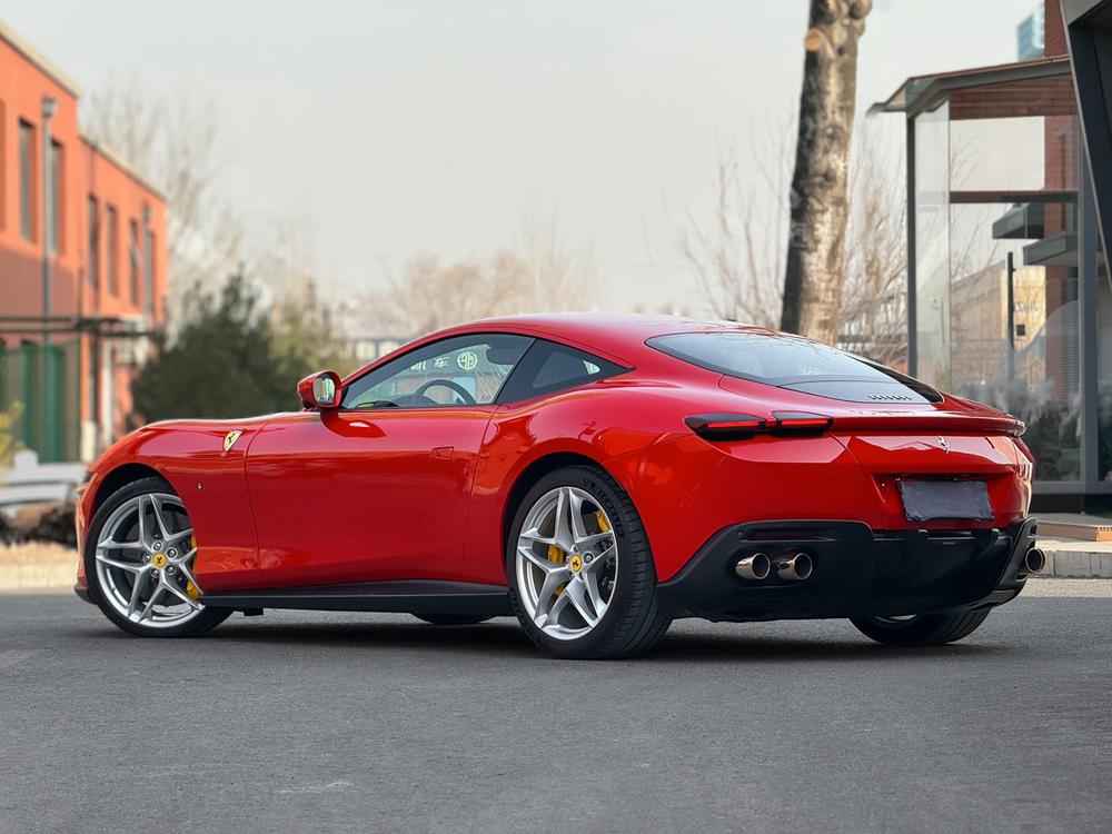 Ferrari Ferrari Roma