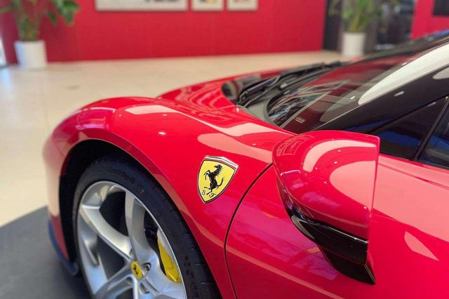 Ferrari Ferrari SF90