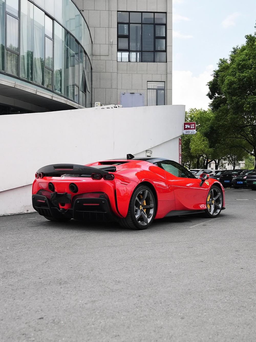 Ferrari Ferrari SF90
