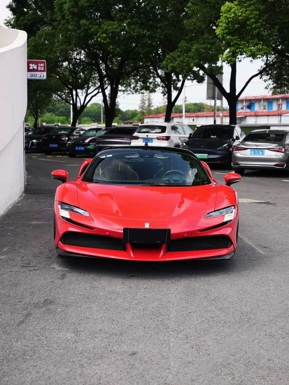 Ferrari Ferrari SF90