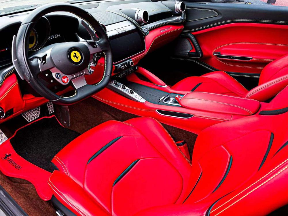 Ferrari GTC4Lusso