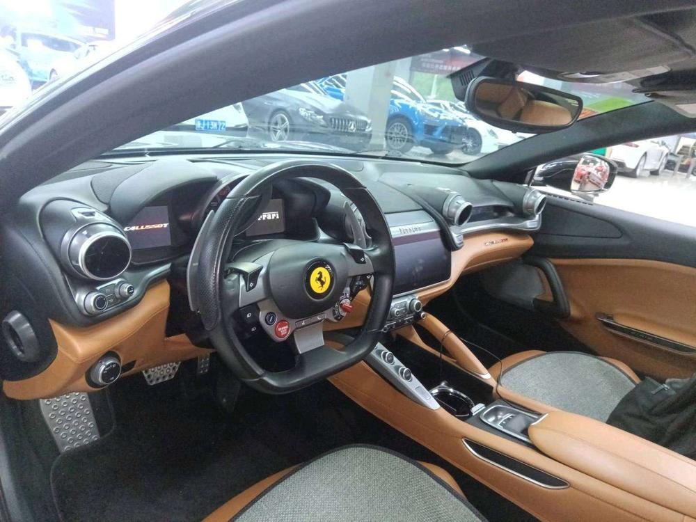 Ferrari GTC4Lusso