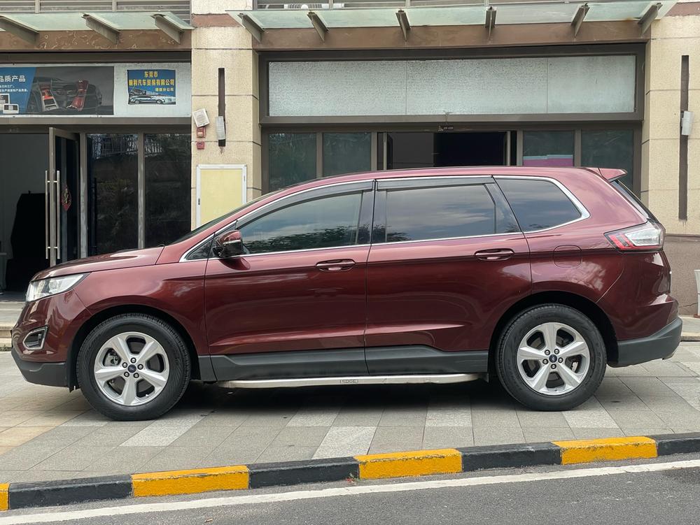 Ford Edge