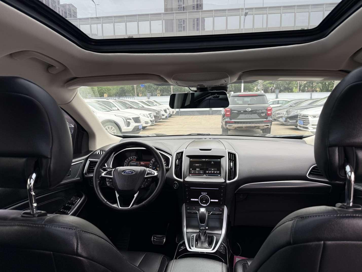 Ford Edge