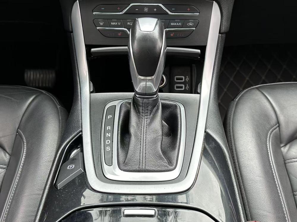 Ford Edge