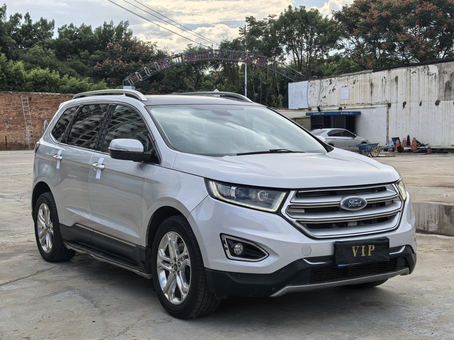 Ford Edge