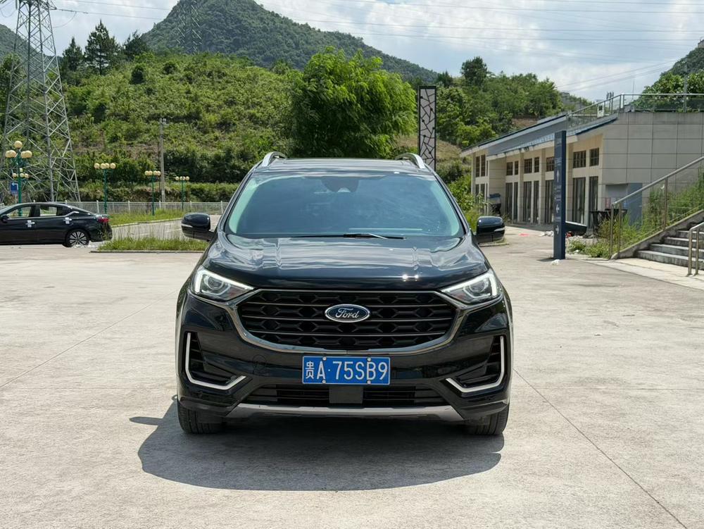 Ford Edge