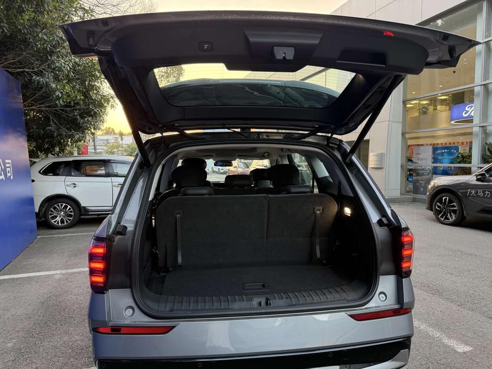 Ford Edge