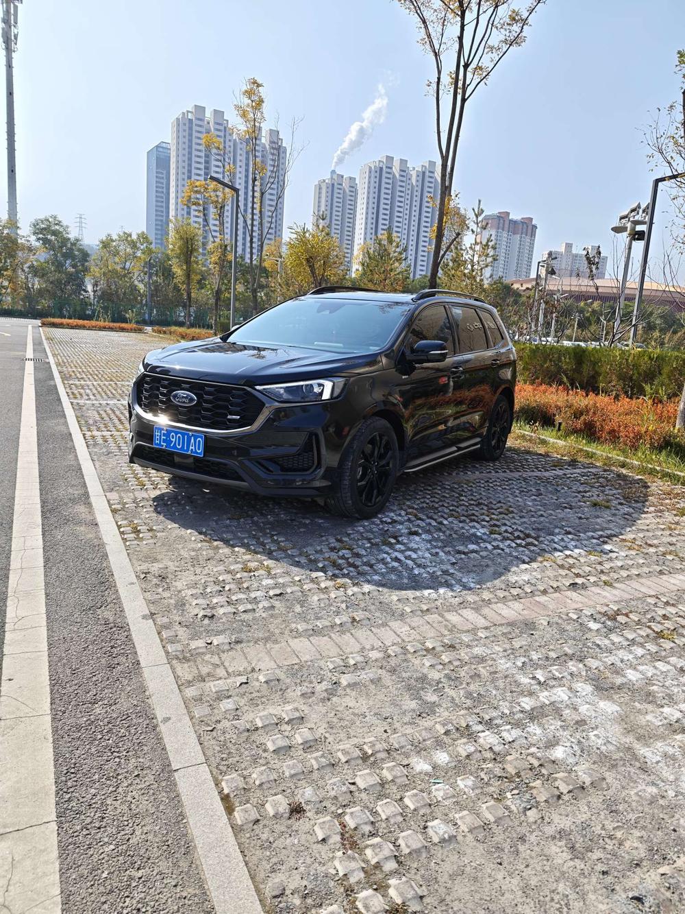 Ford Edge