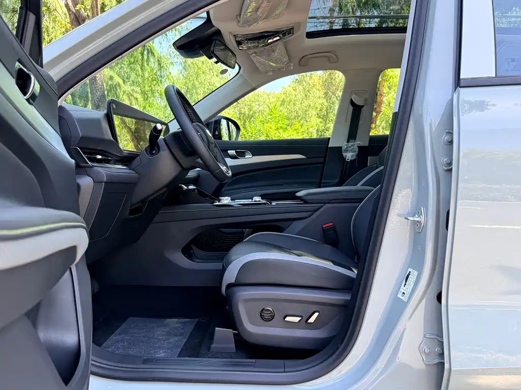 Ford Equator Sport New Energy