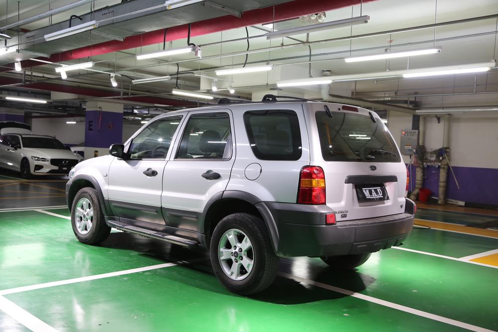 Ford Escape (Import)