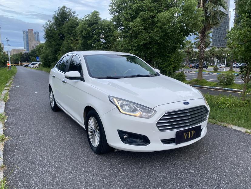 Ford Escort