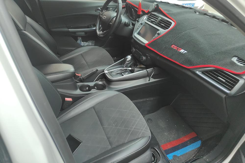 Ford Escort