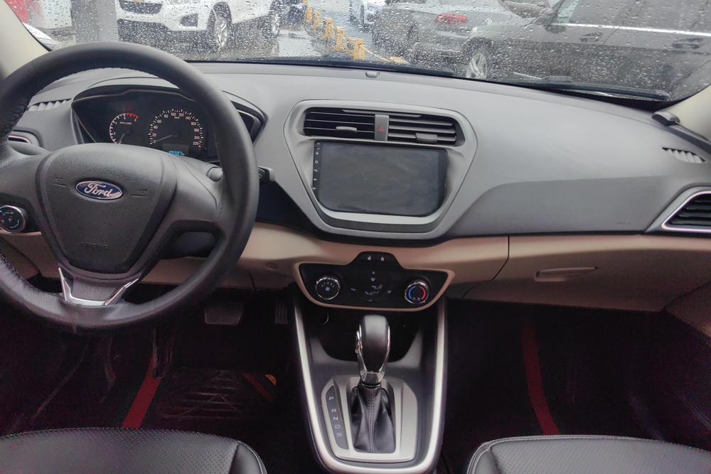 Ford Escort