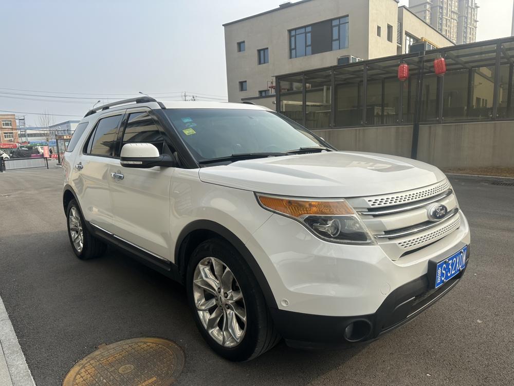 Ford Explorer (Import)