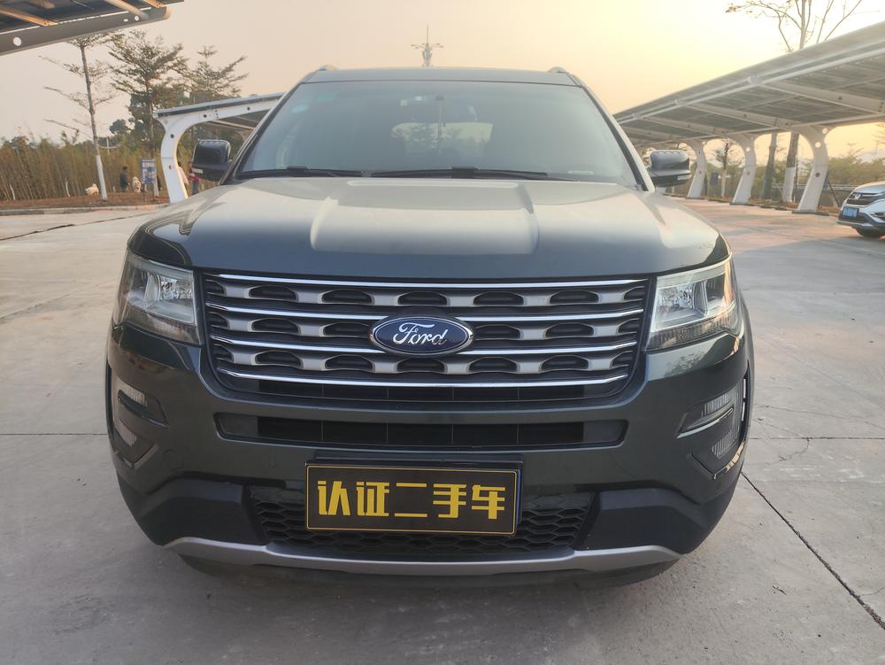 Ford Explorer (Import)