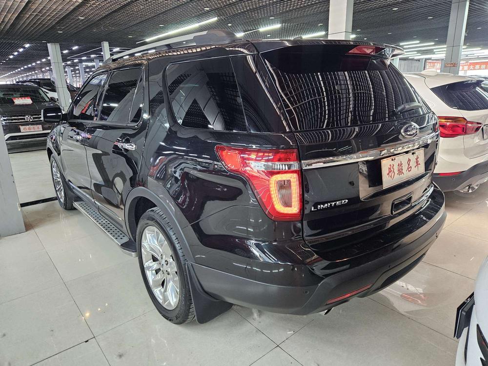 Ford Explorer (Import)