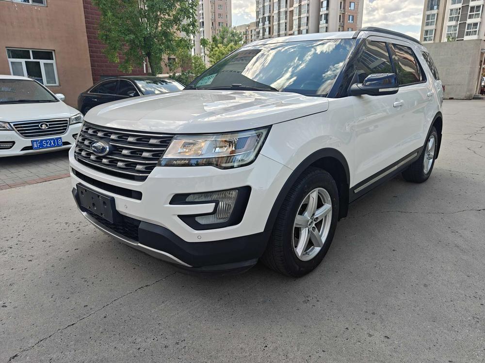 Ford Explorer (Import)