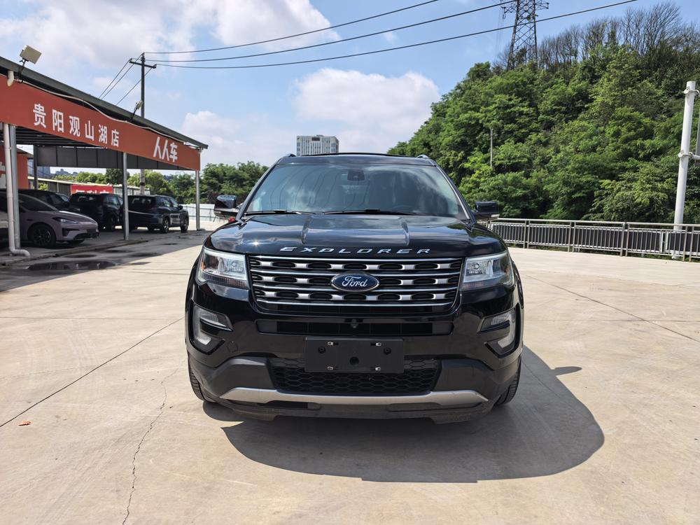 Ford Explorer (Import)