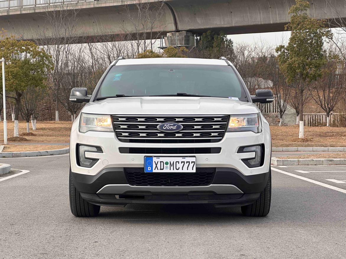Ford Explorer (Import)