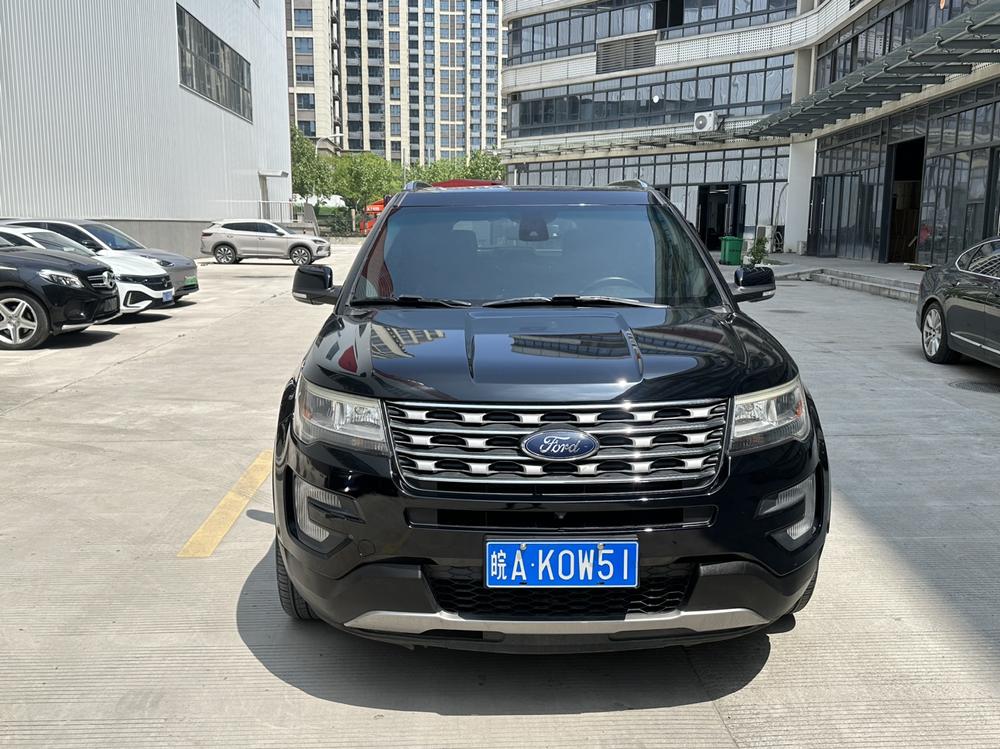 Ford Explorer (Import)