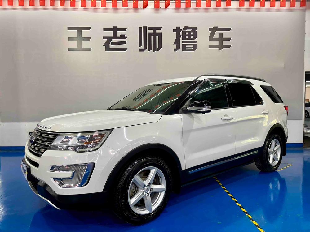Ford Explorer (Import)