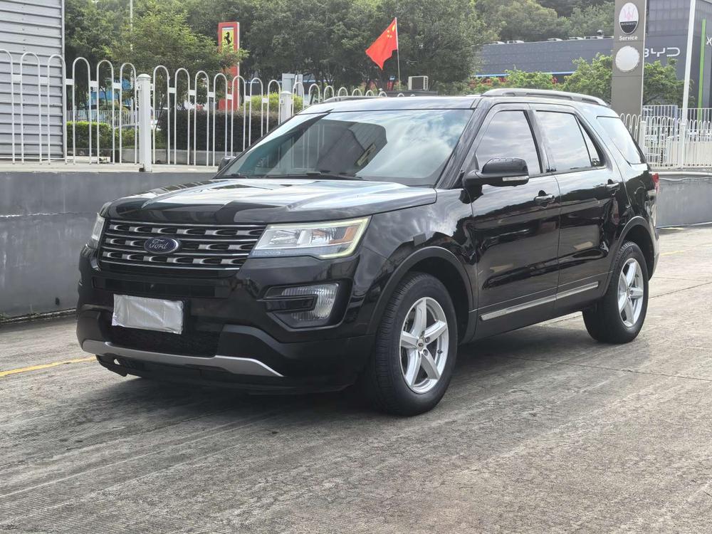 Ford Explorer (Import)