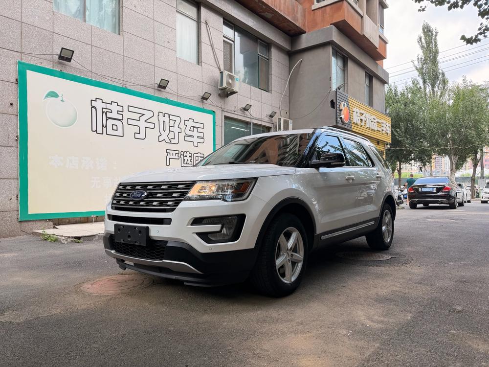 Ford Explorer (Import)