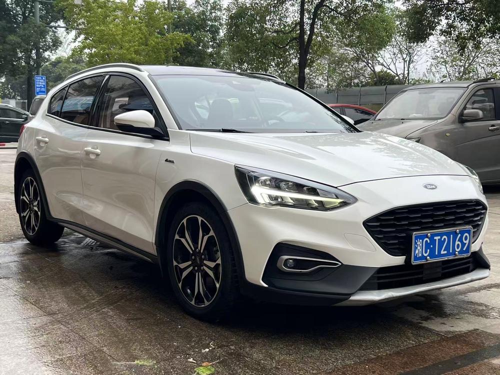 Ford Focus Active