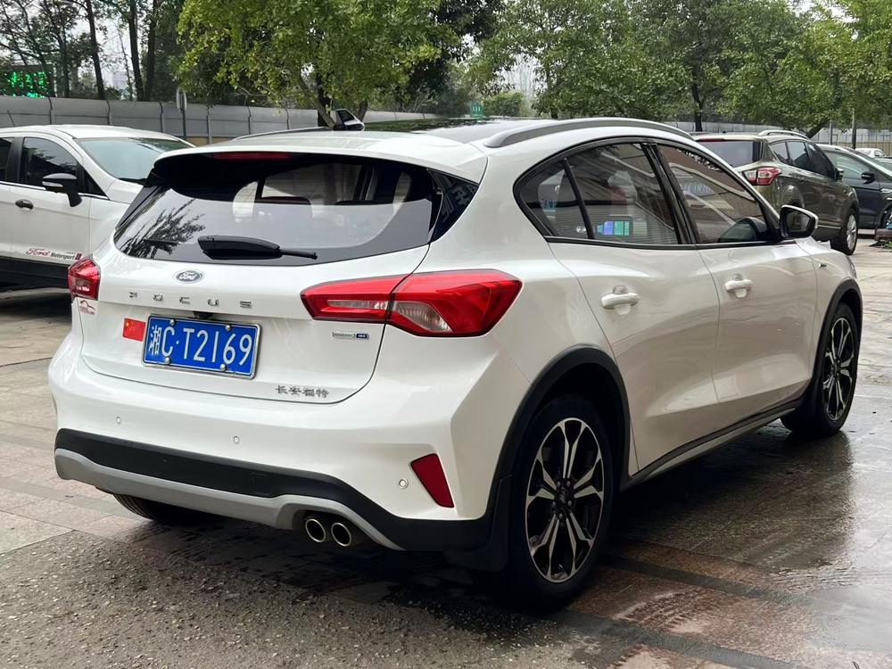 Ford Focus Active