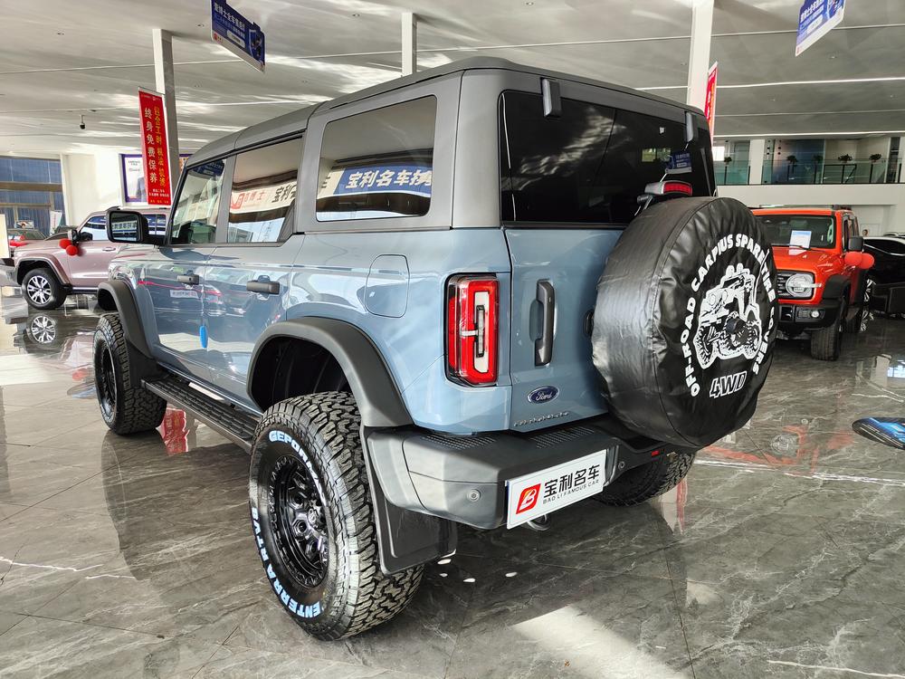 Ford Ford Bronco