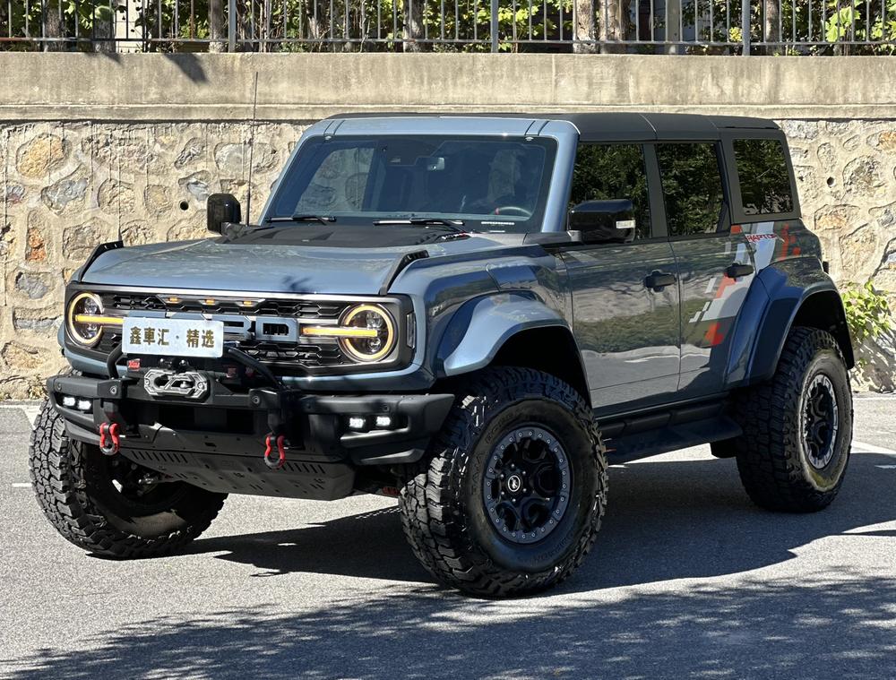 Ford Ford Bronco