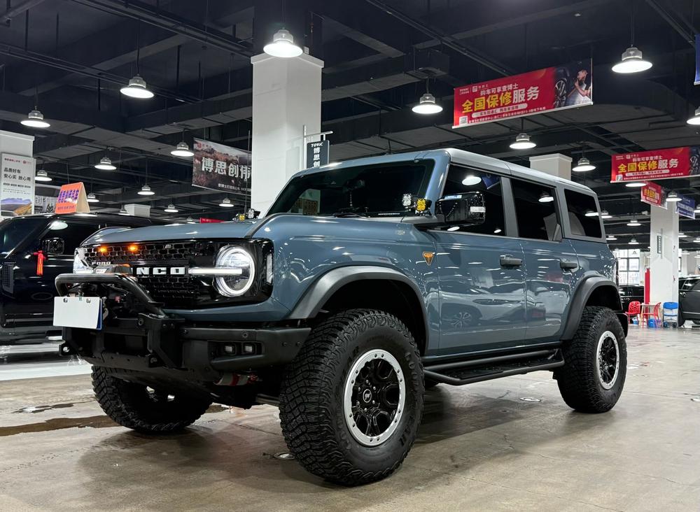 Ford Ford Bronco