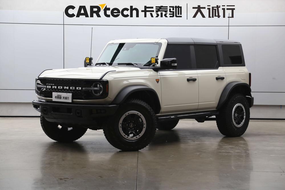 Ford Ford Bronco