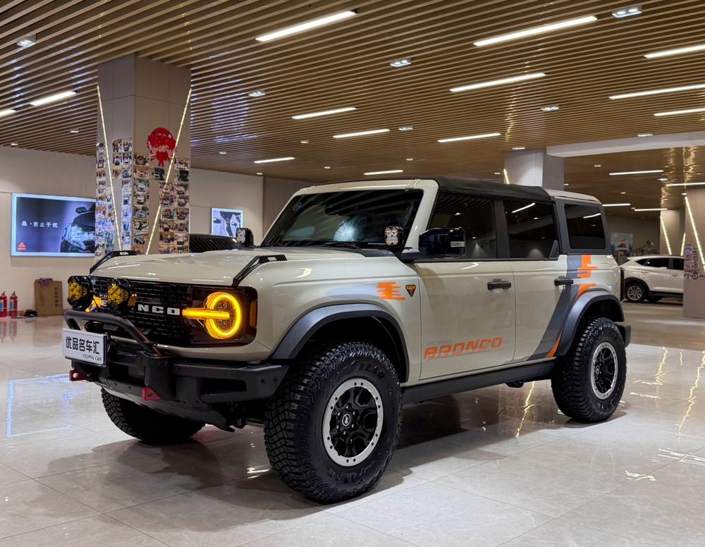 Ford Ford Bronco