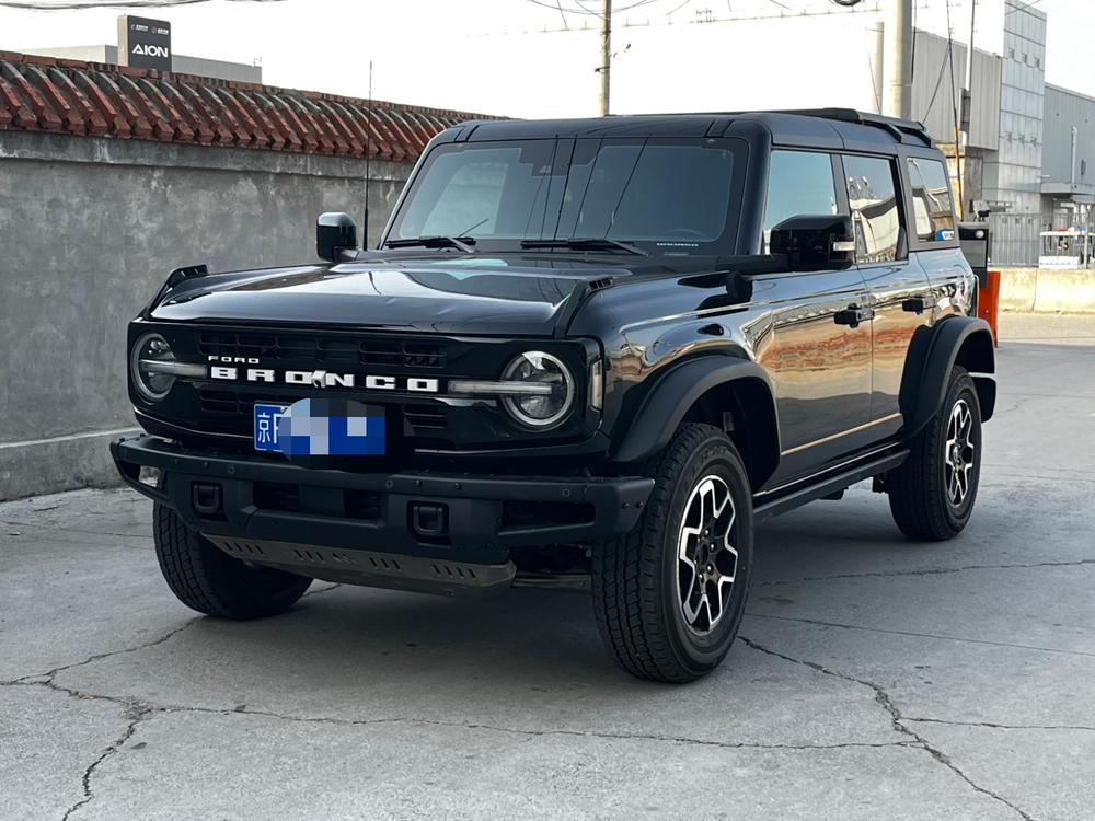Ford Ford Bronco