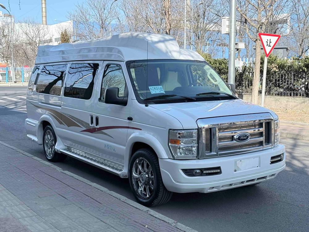 Ford Ford E350