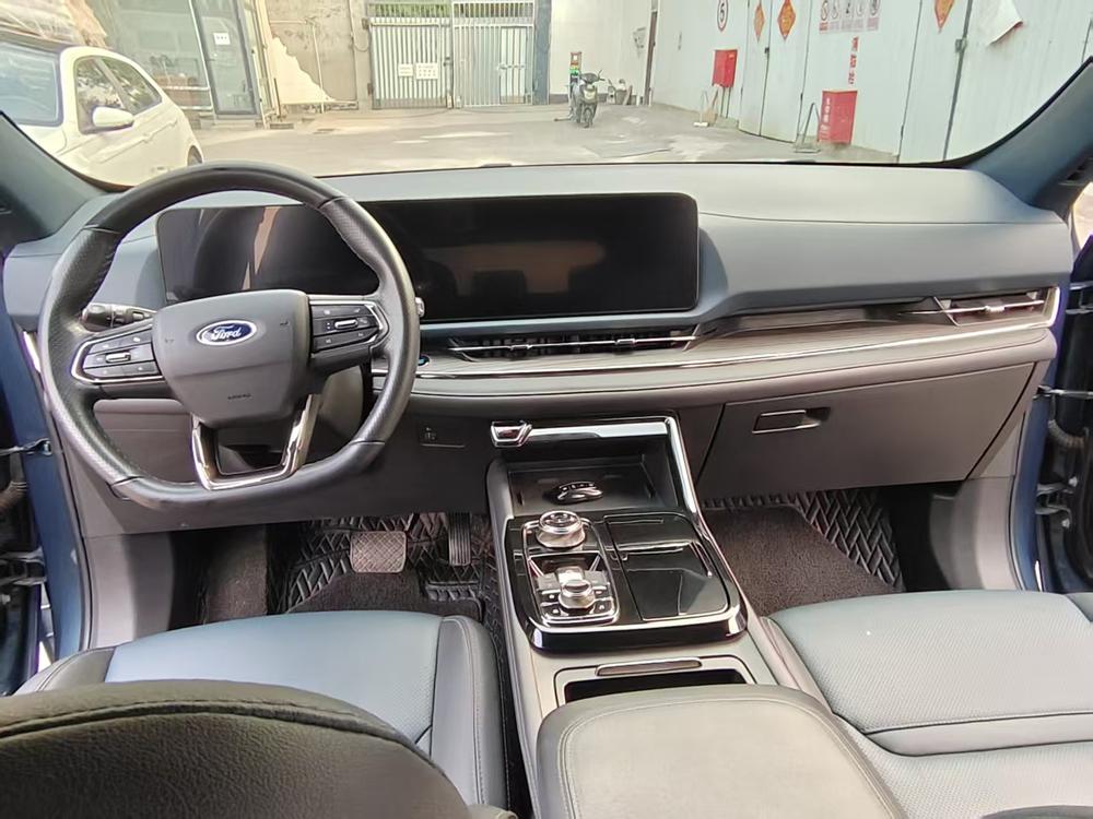 Ford Lingrui