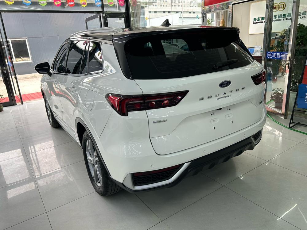 Ford Lingrui