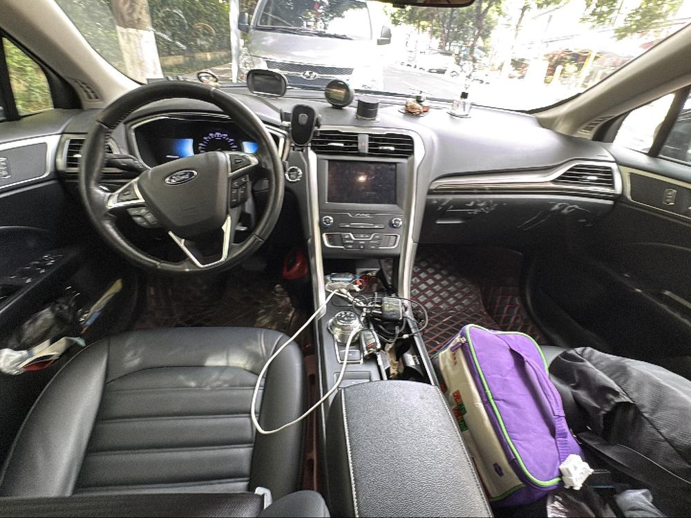 Ford Mondeo PHEV
