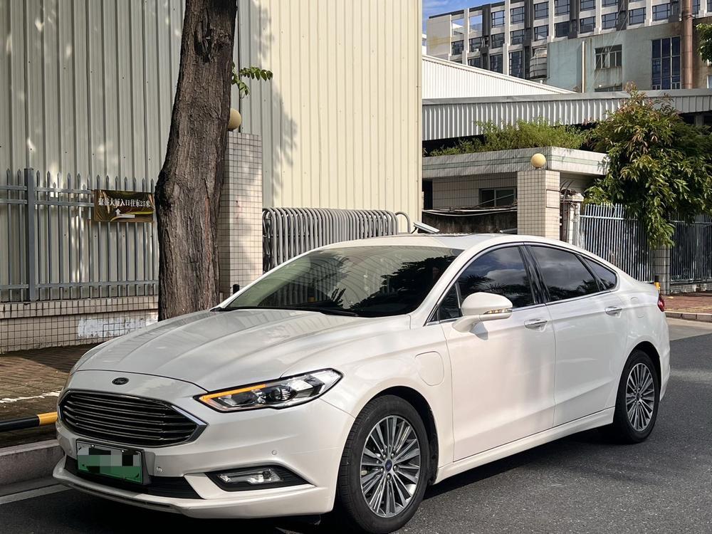 Ford Mondeo PHEV