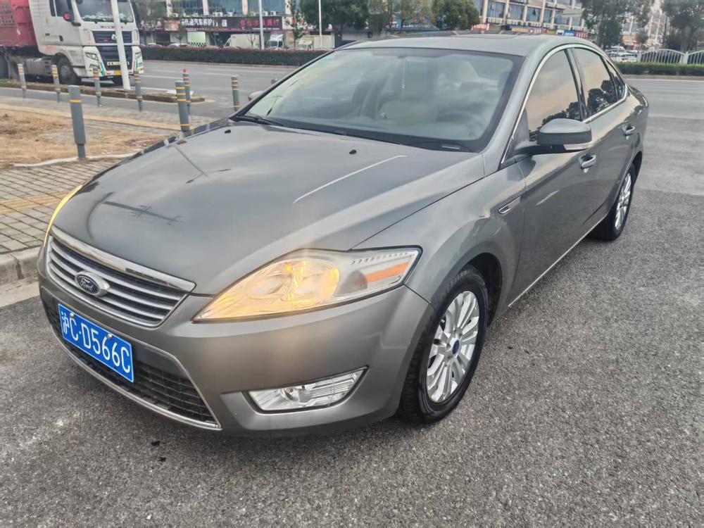 Ford Mondeo-Zhisheng
