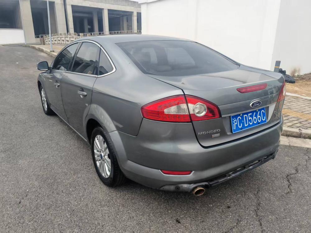 Ford Mondeo-Zhisheng