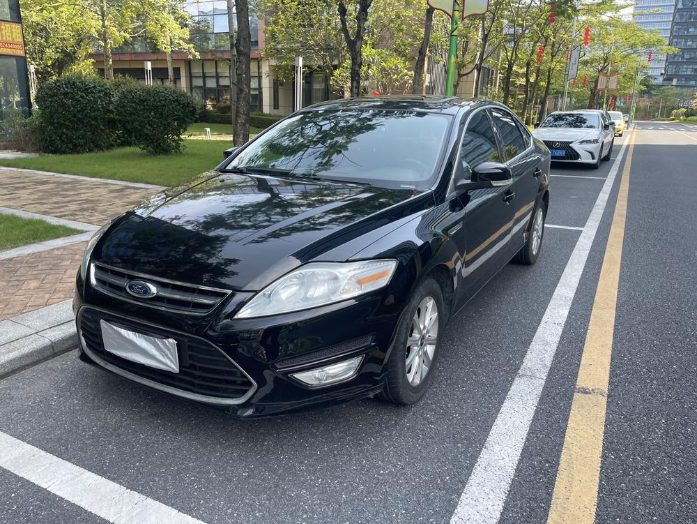 Ford Mondeo-Zhisheng