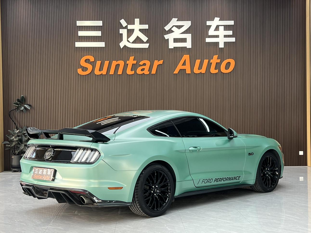 Ford Mustang