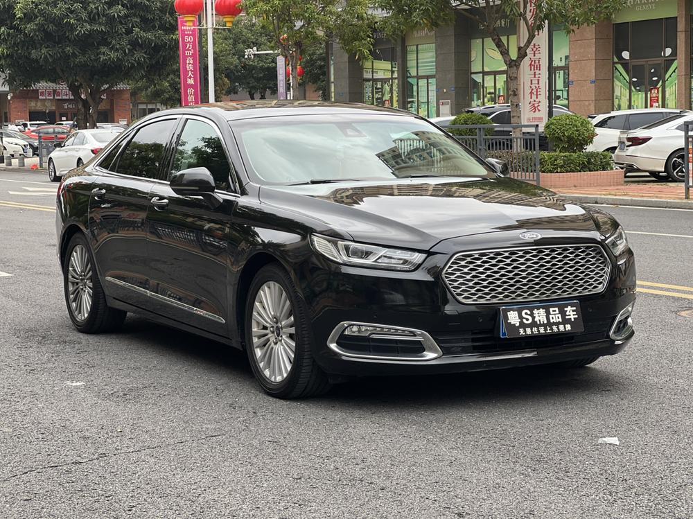Ford Taurus